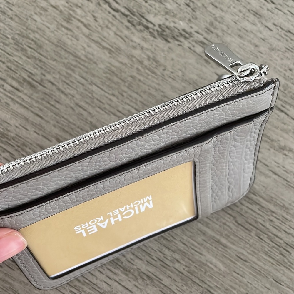 Michael Kors mini wallet